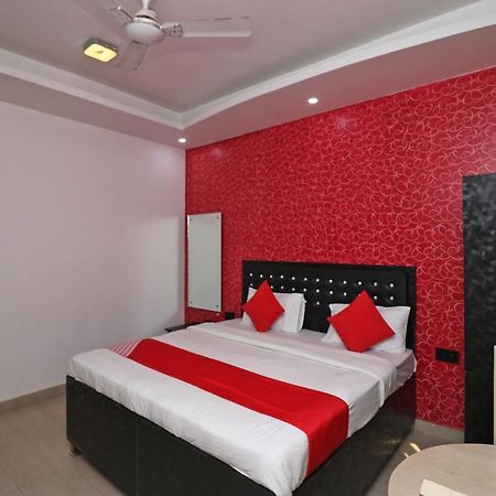 Oyo 62539 Hotel Shree Gopal Puri Eksteriør billede
